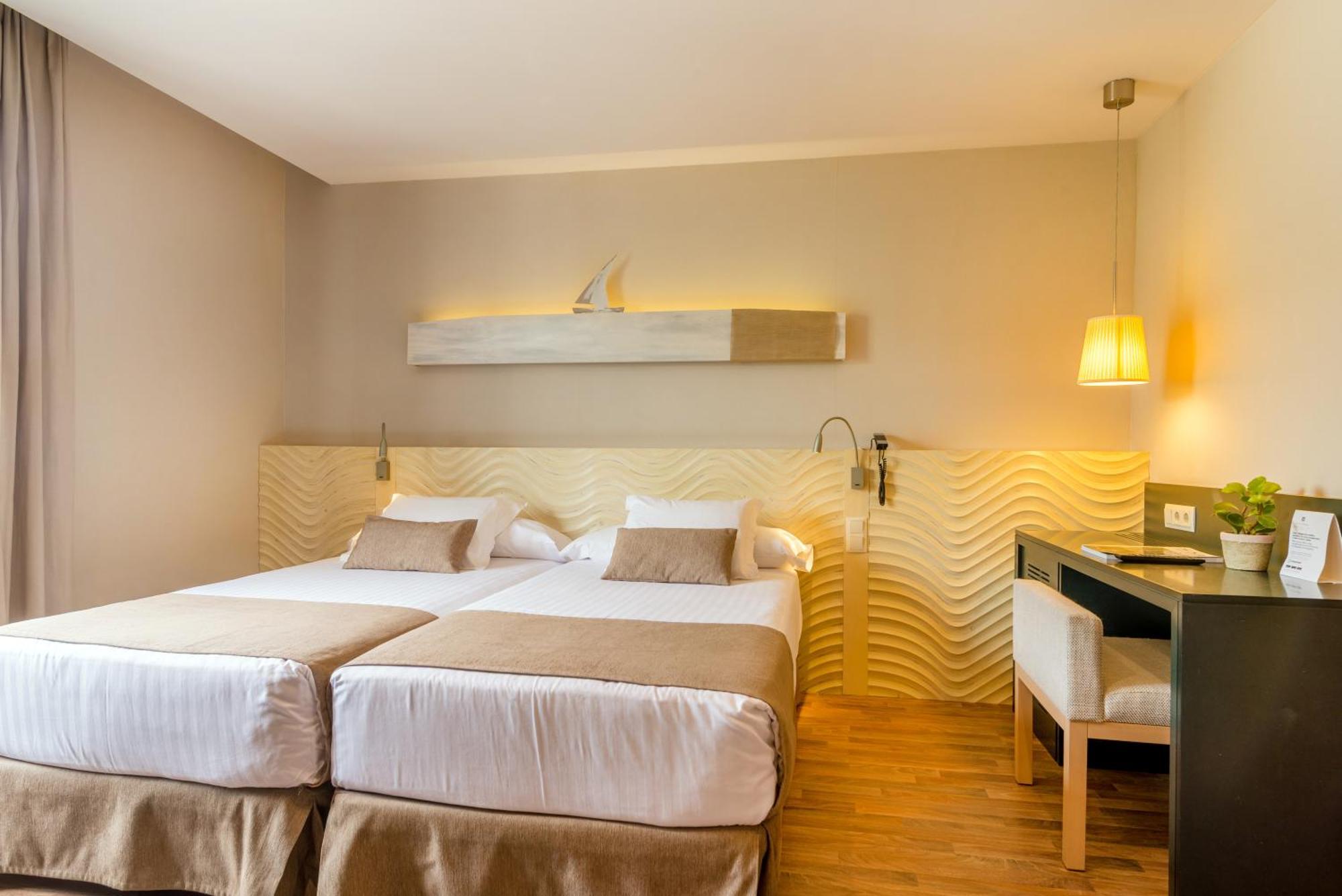 Hotel Alga Calella De Palafrugell Luaran gambar