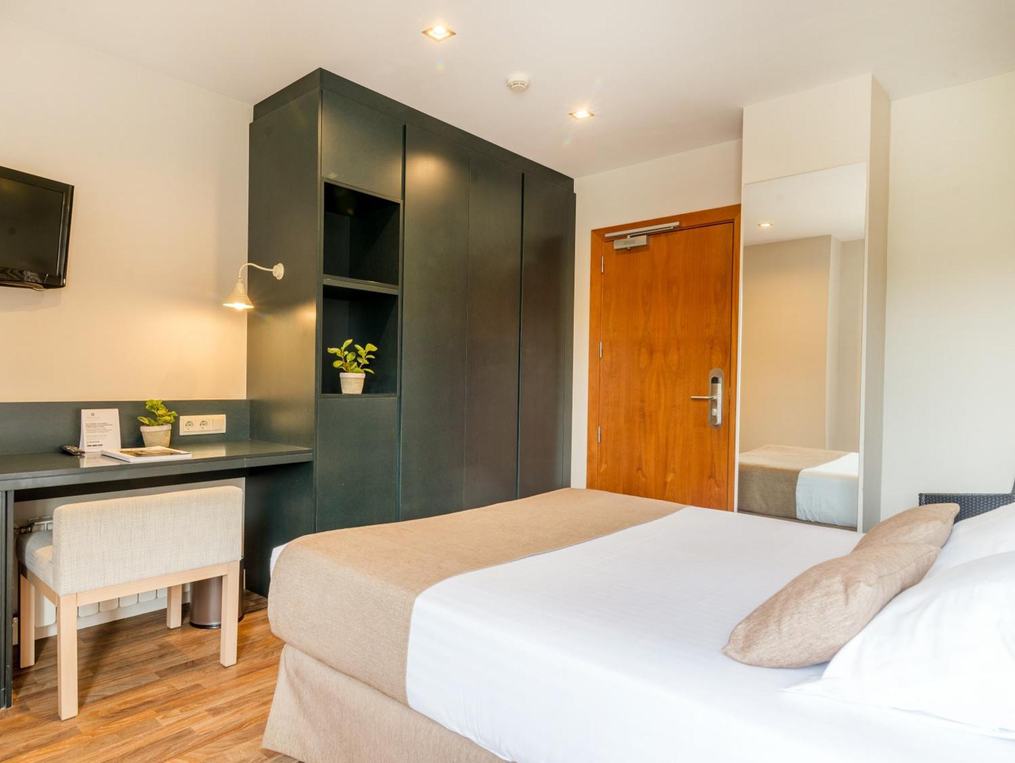 Hotel Alga Calella De Palafrugell Luaran gambar