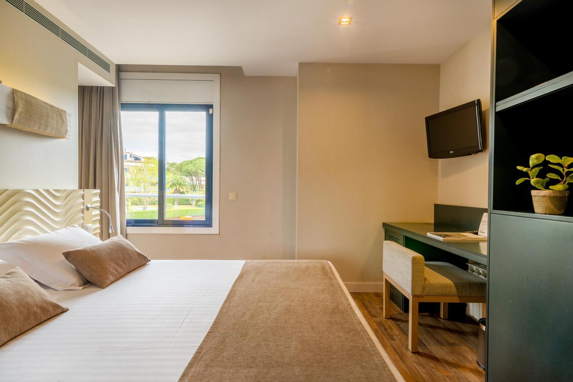 Hotel Alga Calella De Palafrugell Luaran gambar